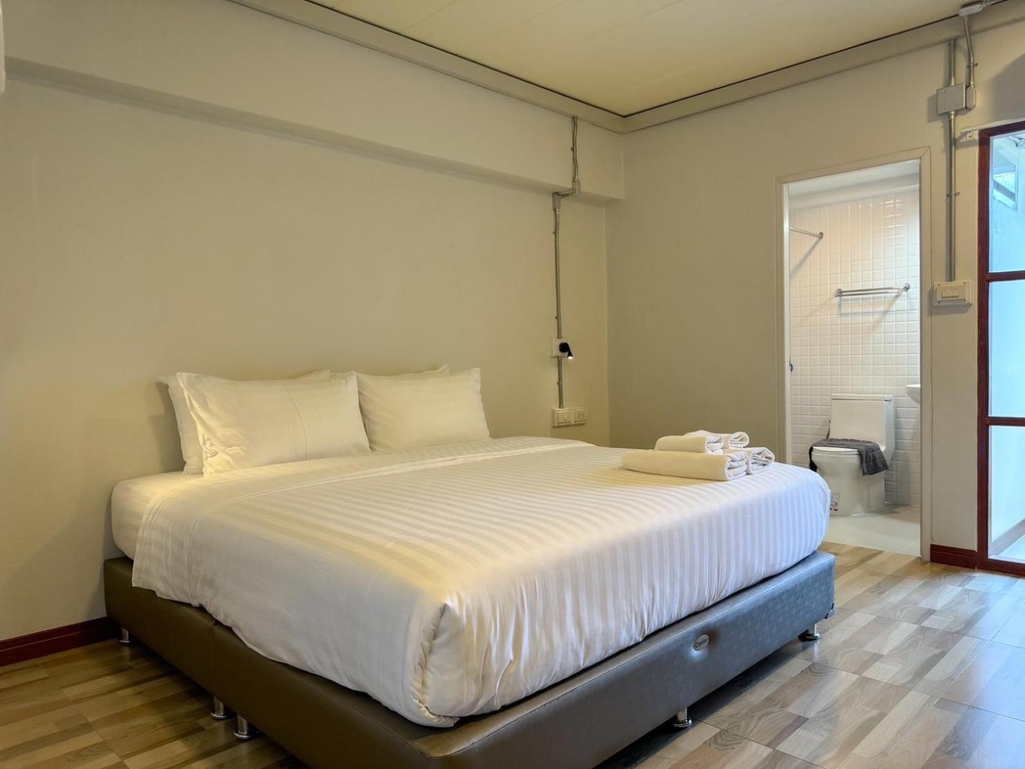 The Ten Hotel Thippanate Τσιάνγκ Μάι Εξωτερικό φωτογραφία