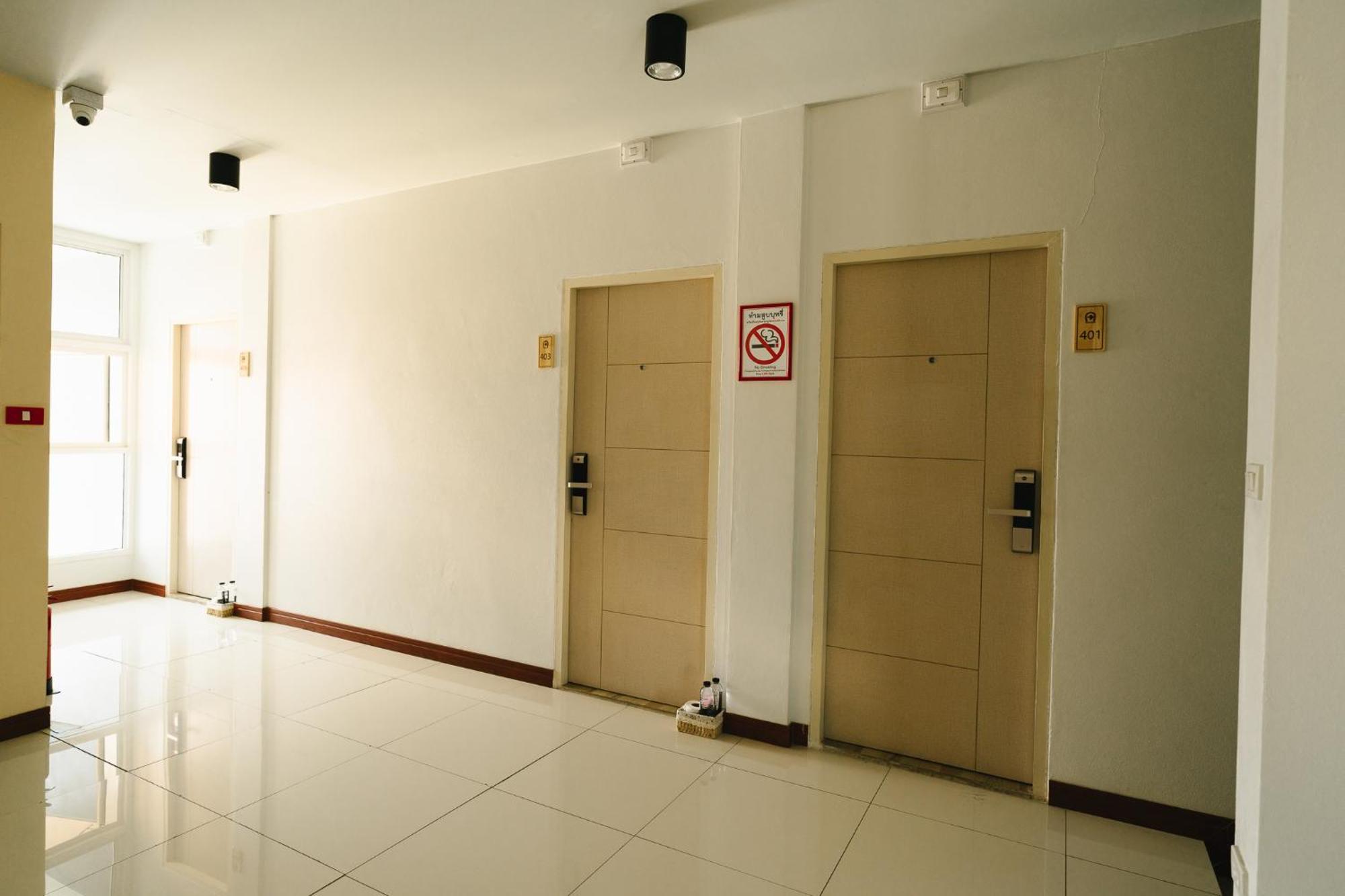 The Ten Hotel Thippanate Τσιάνγκ Μάι Εξωτερικό φωτογραφία